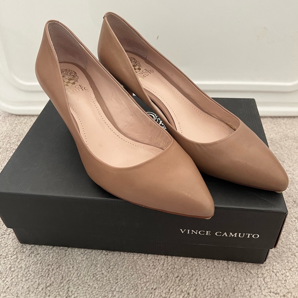 Vince Camuto Kitten Heel